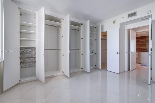 Building Photo - 325 S Biscayne Blvd