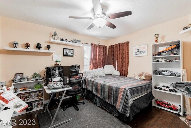 Building Photo - 1216 Olvera Way