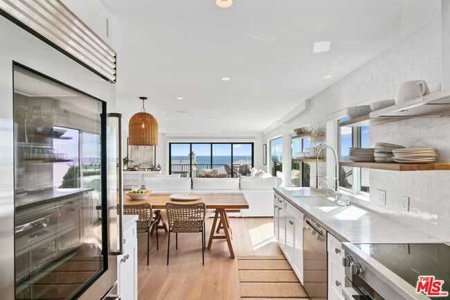 Building Photo - 29680 Zuma Bay Way