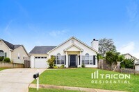 Building Photo - 406 Village Cir