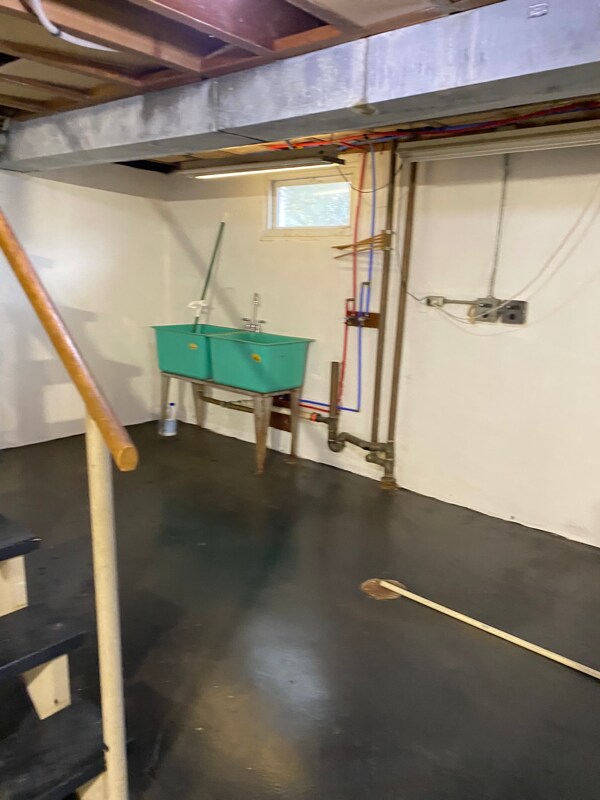 Building Photo - 816 French St