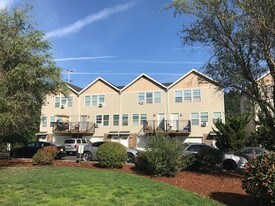 Building Photo - The Willows