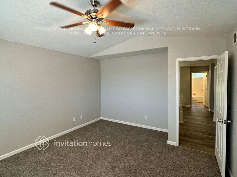 Building Photo - 10224 S Cherryhurst Ln