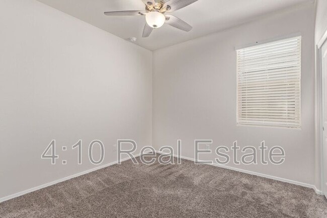 Building Photo - 2403 E Alida Trail