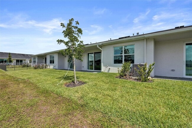Building Photo - 3777 Harborside Ave