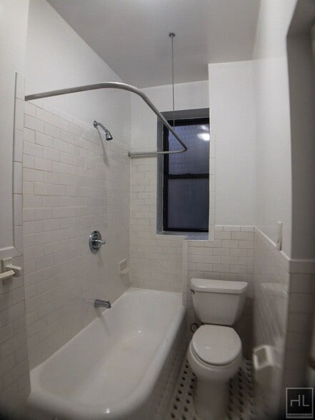 Building Photo - WEST 72 STREET