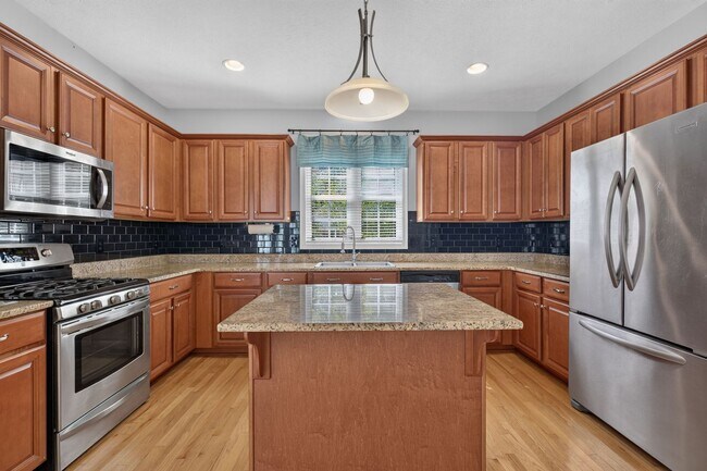 Building Photo - 22361 Moss Creek Cir