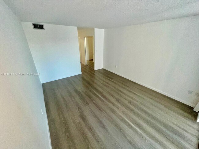 Building Photo - 2750 NE 183rd St