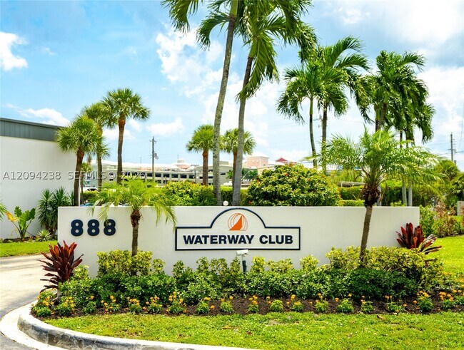 Building Photo - 108 Waterway Dr S