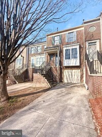 Building Photo - 126 Goucher Terrace