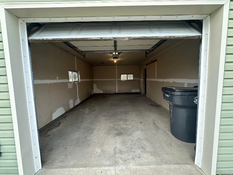 Building Photo - 1009 15th St NW