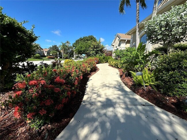 Building Photo - 4727 Spinnaker Dr