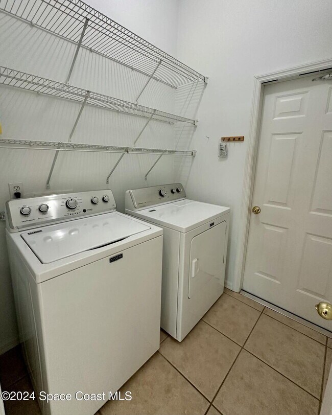 Building Photo - Charming Four Bedroom Home with a Beautiful Pond in the Back