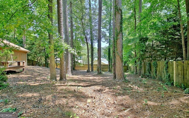 Building Photo - 102 Brookwood Path