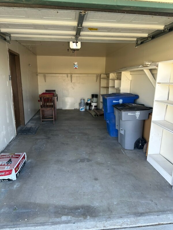 Building Photo - 4858 N Winery Cir