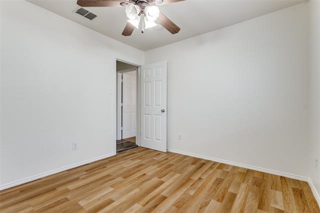 Building Photo - 1614 Pin Oak Trail