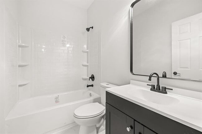 Building Photo - 4410 Ross Estates Ct SW