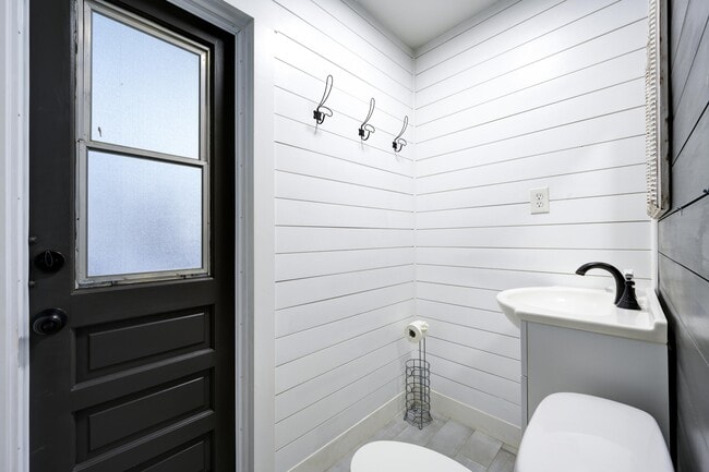 Building Photo - 11577 Anhinga Dr