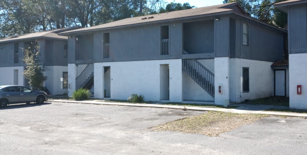 Building Photo - 6511 San Juan Ave