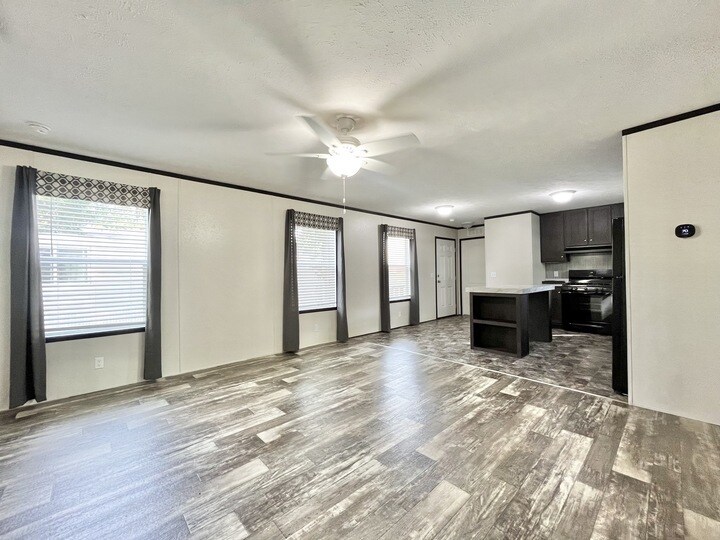 Building Photo - 3701 2nd St