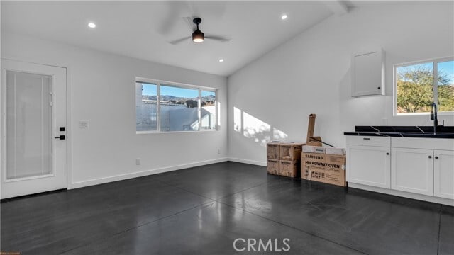 Building Photo - 72753 Sierra Vista Dr