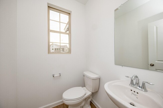 Building Photo - 3035 Ash Ray Dr