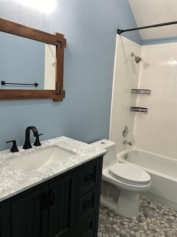 Building Photo - 11300 Faber Valley Cove