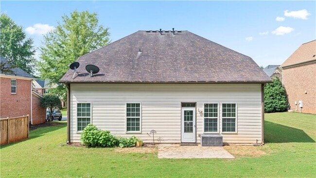 Building Photo - 4835 Silver Leaf Dr
