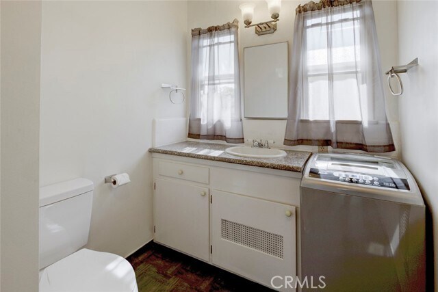 Building Photo - 1209 E Lexington Dr