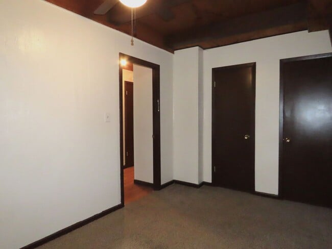 Building Photo - Bullard - Modest 2 Bedroom House on Tree-S...