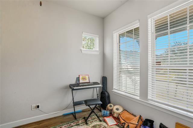 Building Photo - 4301 Meadow Hawk Dr