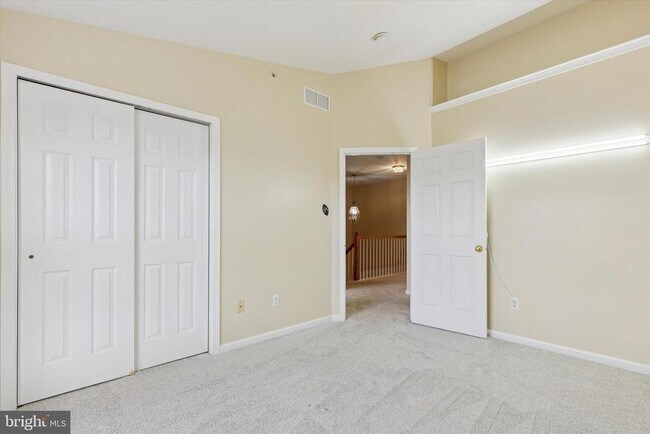 Building Photo - 172 Fringetree Dr