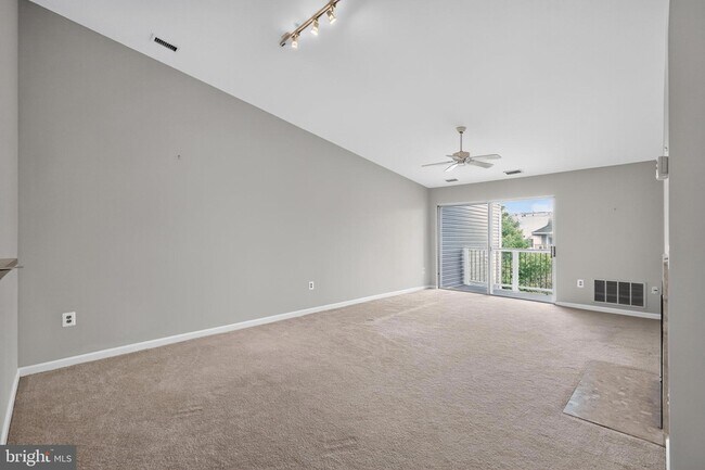 Building Photo - 20604 Cornstalk Terrace