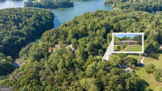 Building Photo - 4041 Fincher Dr