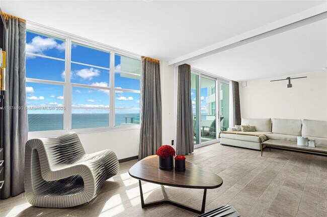 Building Photo - 5151 Collins Ave