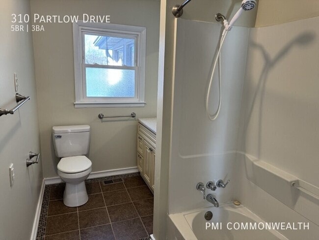 Building Photo - 310 Partlow Dr