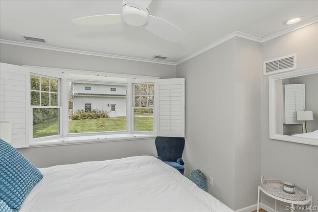 Building Photo - 15 Gardners Ln