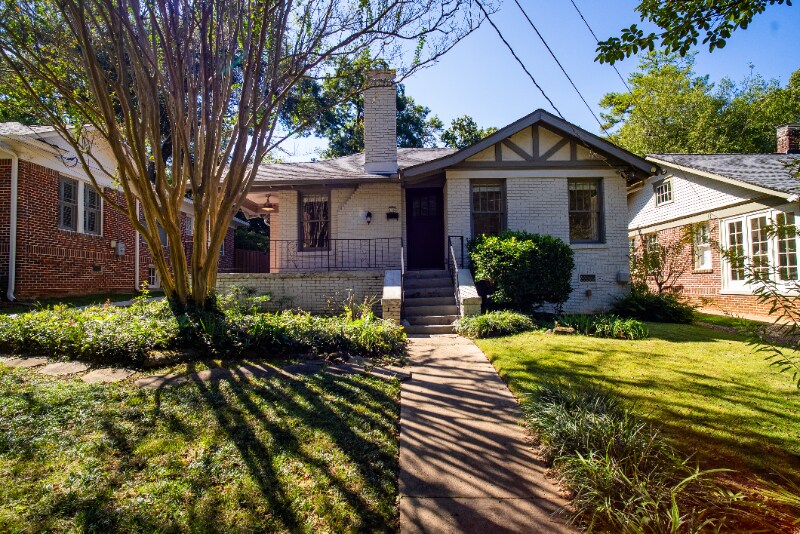 Primary Photo - 128 Ponce De Leon Ct