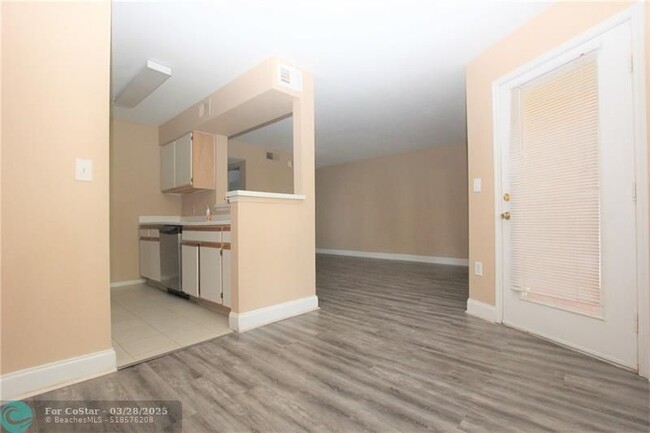 Building Photo - 2350 NW 33rd St