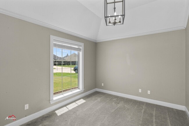 Building Photo - 608 Labarre Ln