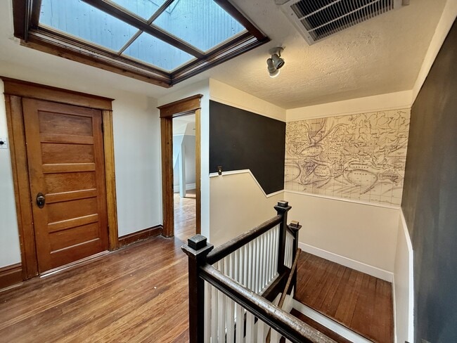 Building Photo - 1228 Bryan Ave