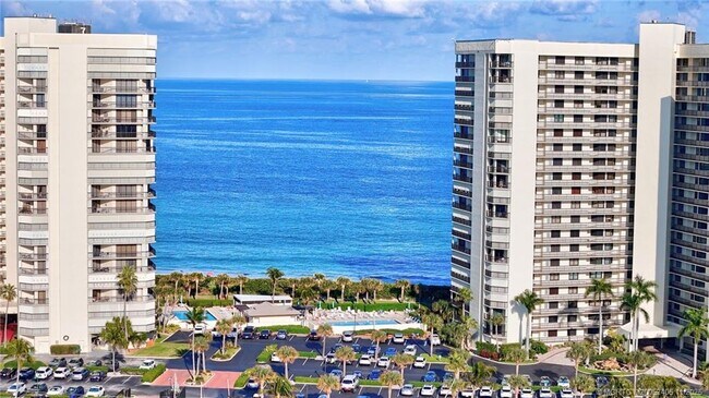 Building Photo - 9550 S Ocean Dr