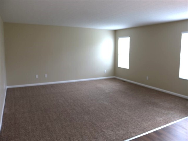 Building Photo - 9073 Bunker Hill Way
