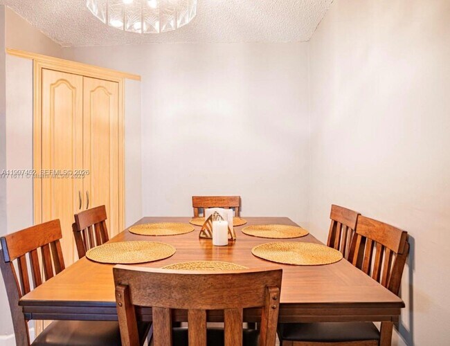 Building Photo - 6545 W 27th Ct