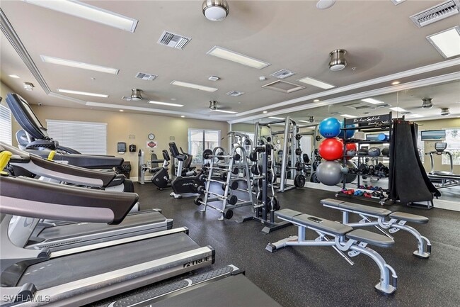 Building Photo - 6542 Marbella Dr