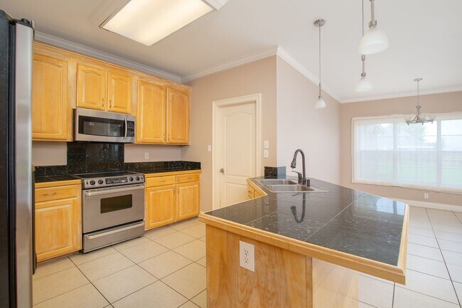 Building Photo - 6102 Coty Dr