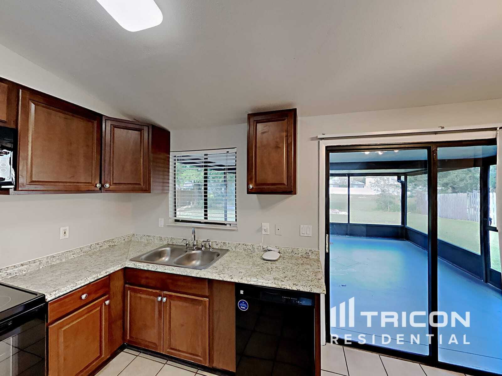 Building Photo - 1243 Piney Branch Cir