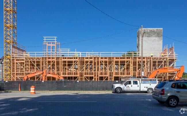 9/13/22 - The Encore at Ingram Manor