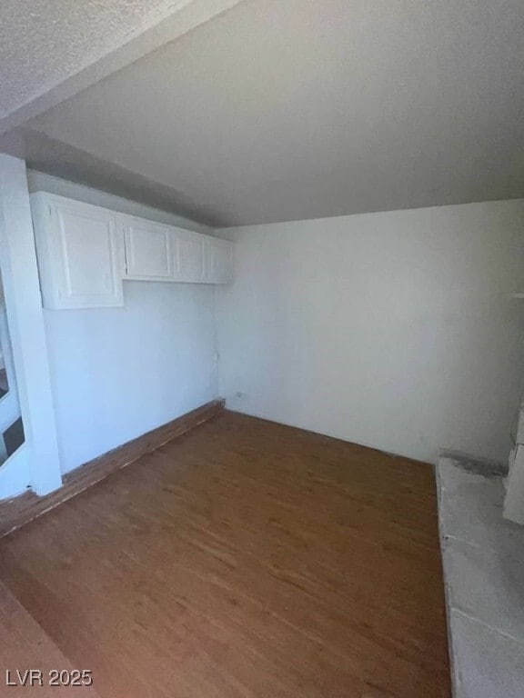 Building Photo - 2818 Calle Del Oro