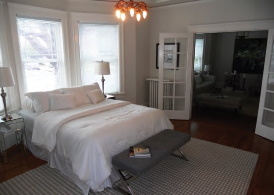 Interior Photo - 3612 Lakeshore Ave